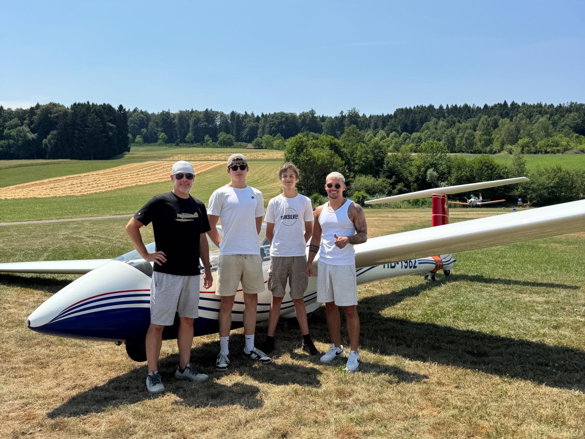 Jonas Kaufmann, Noan Denoth und Gabriel Kübler – zum Brevet